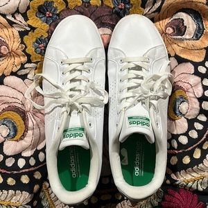 Adidas neo cloud foam memory foam white low top sneaker size 12 OBO